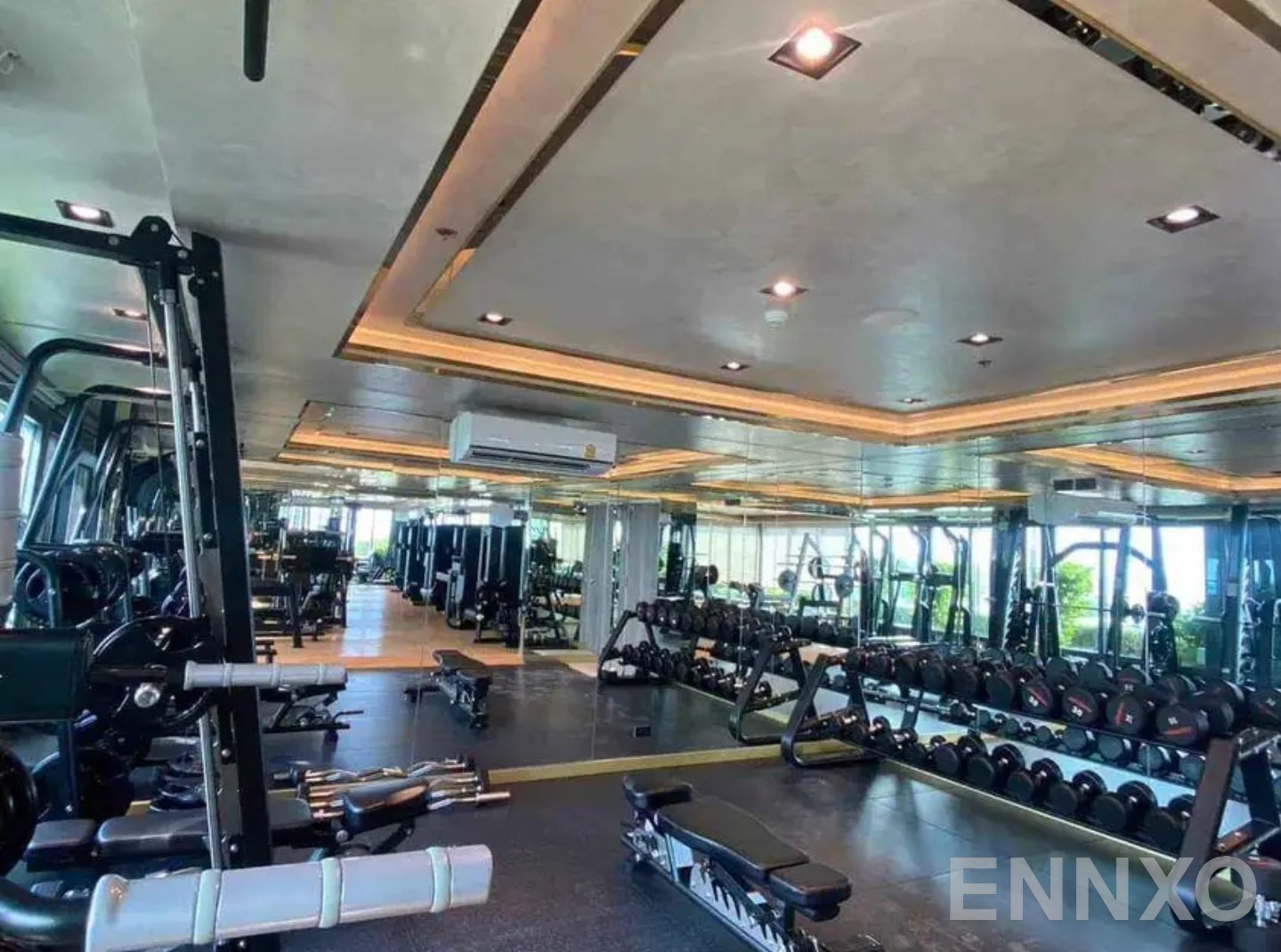 รูป สิ่งอำนวยความสะดวก ของ อคาเดีย มิลเลนเนียม ทาวเวอร์ - รูปที่ 1