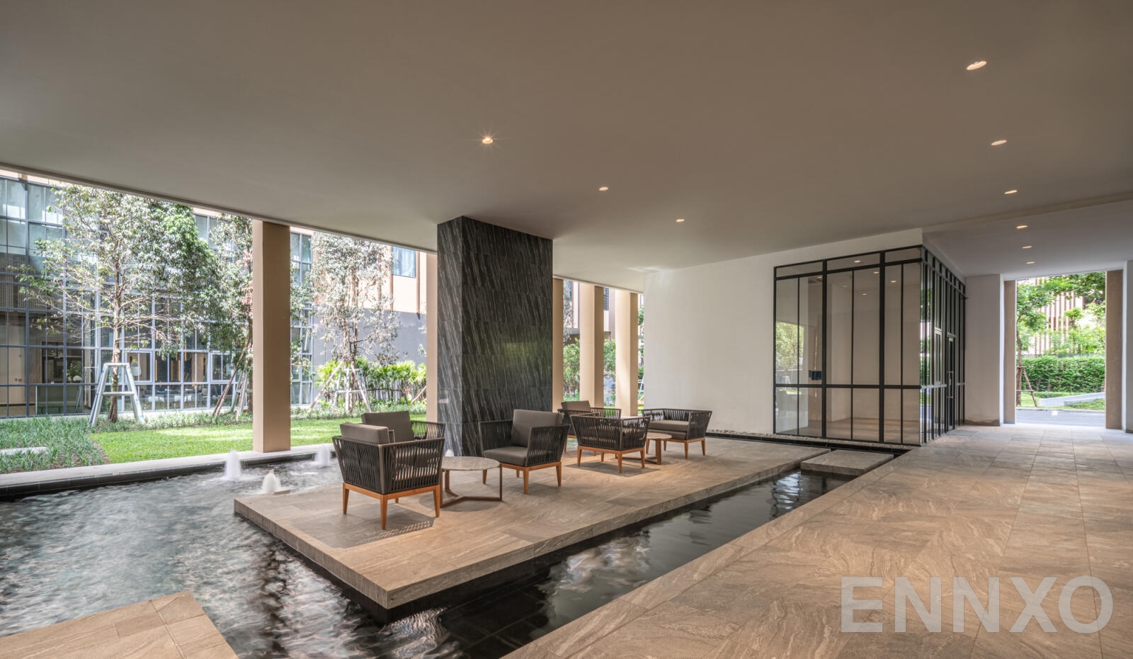 รูปที่นั่งในห้องโถงของ เดนิม จตุจักร