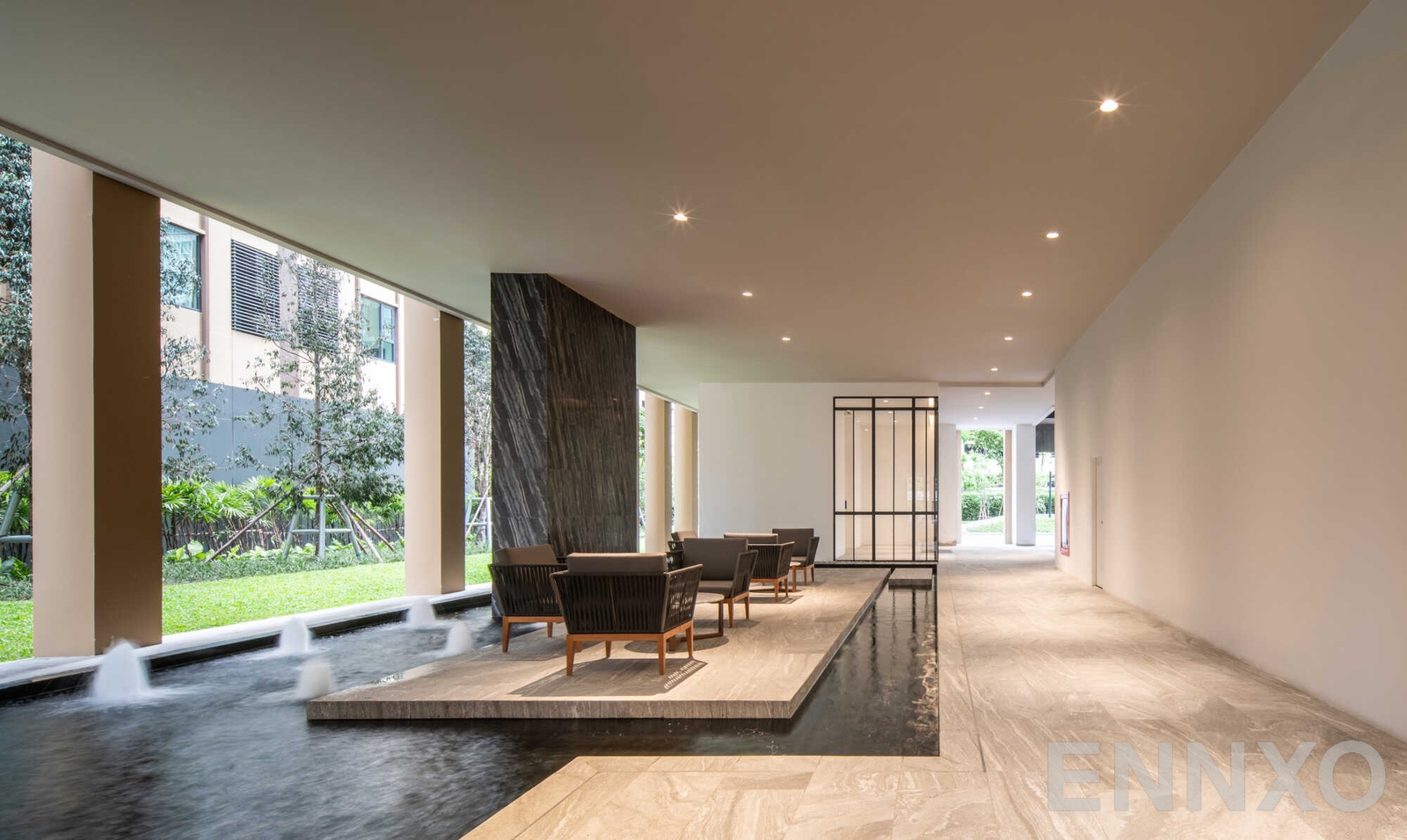 รูปห้องโถงกลางของ เดนิม จตุจักร