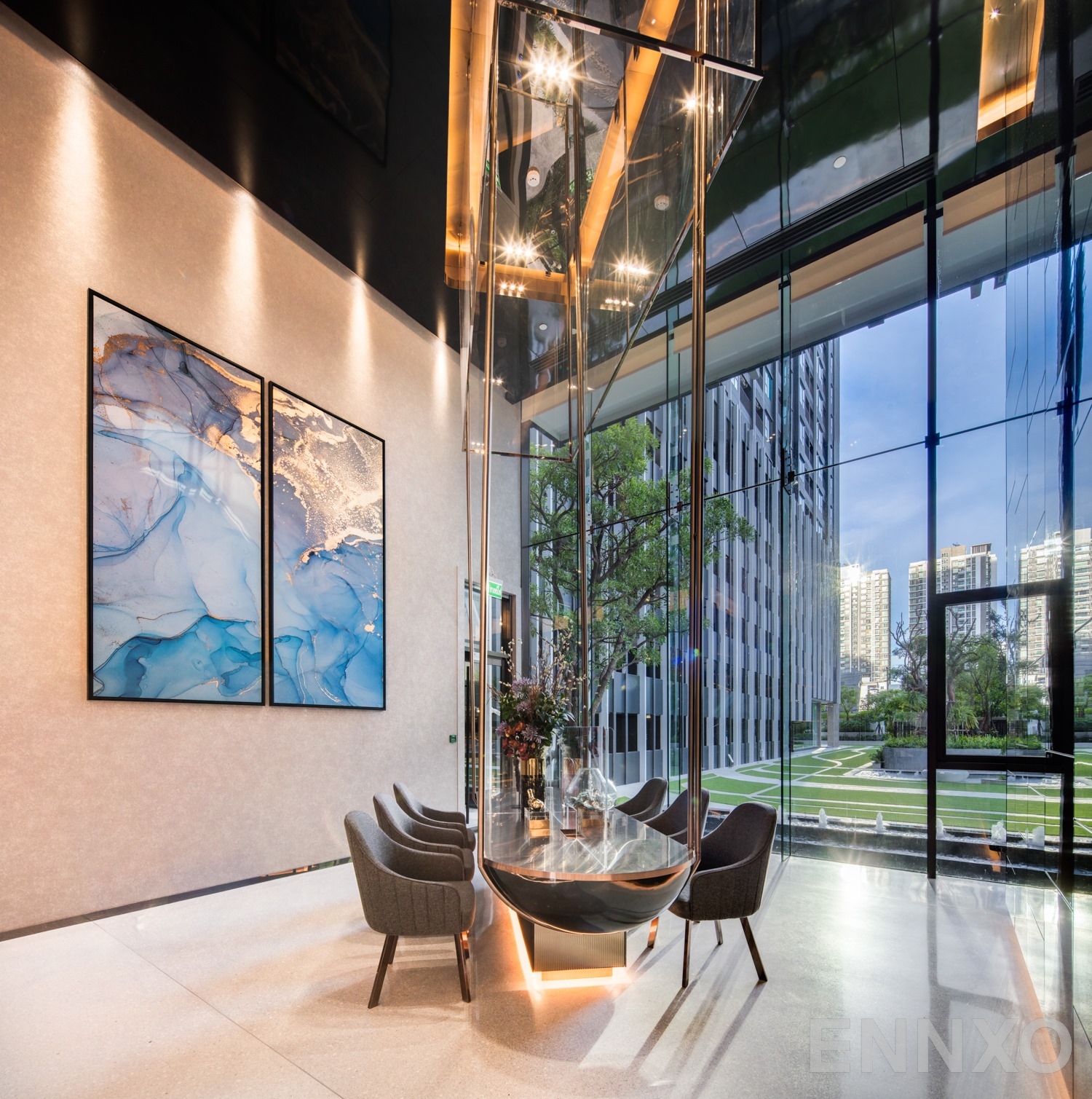 รูปโต๊ะวิวสวนของ ไลฟ์ อโศก - พระราม 9