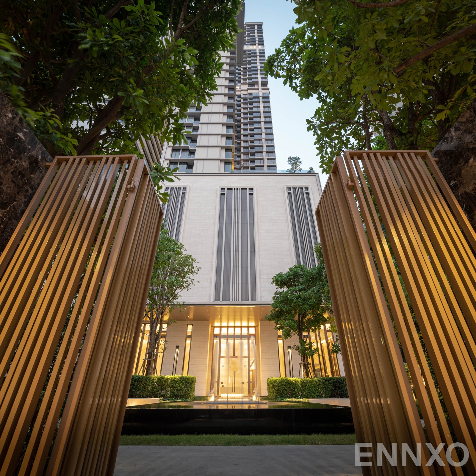 รูปภายนอกโครงการ ของ The ESSE Asoke - รูปที่ 4