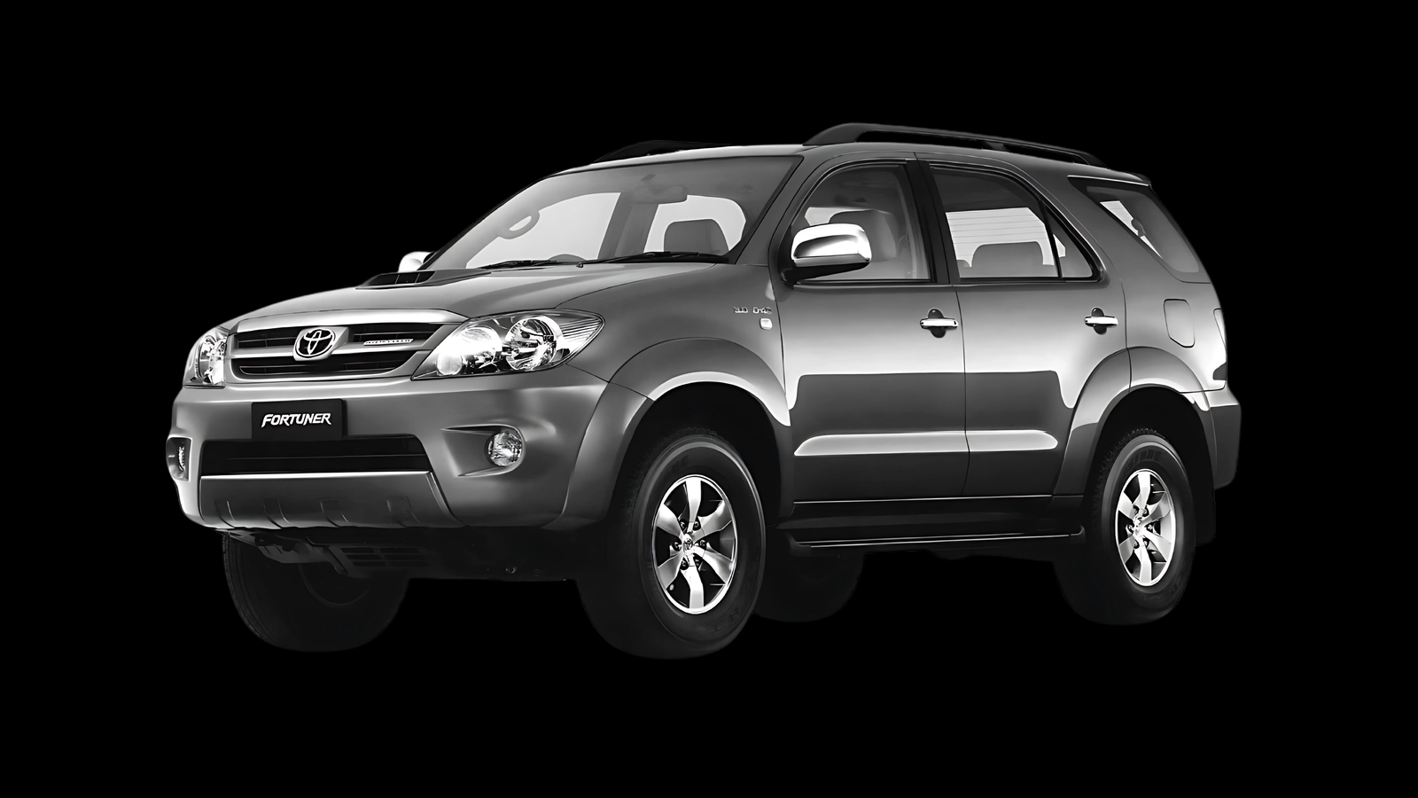 รถ Toyota Fortuner เจเนอเรชันที่ 1 ปี 2002
