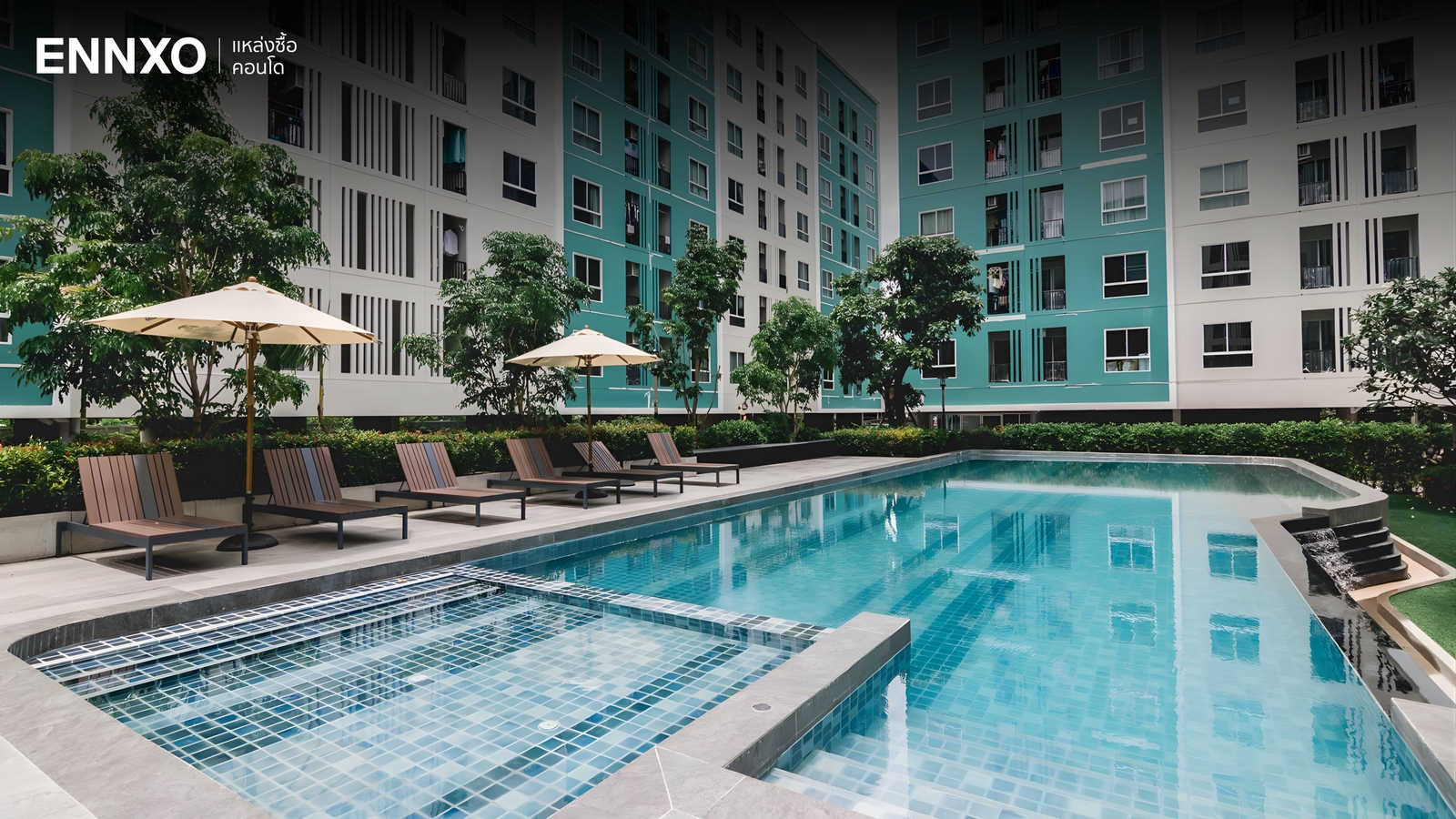 Unio Charan 3 สระว่ายน้ำ