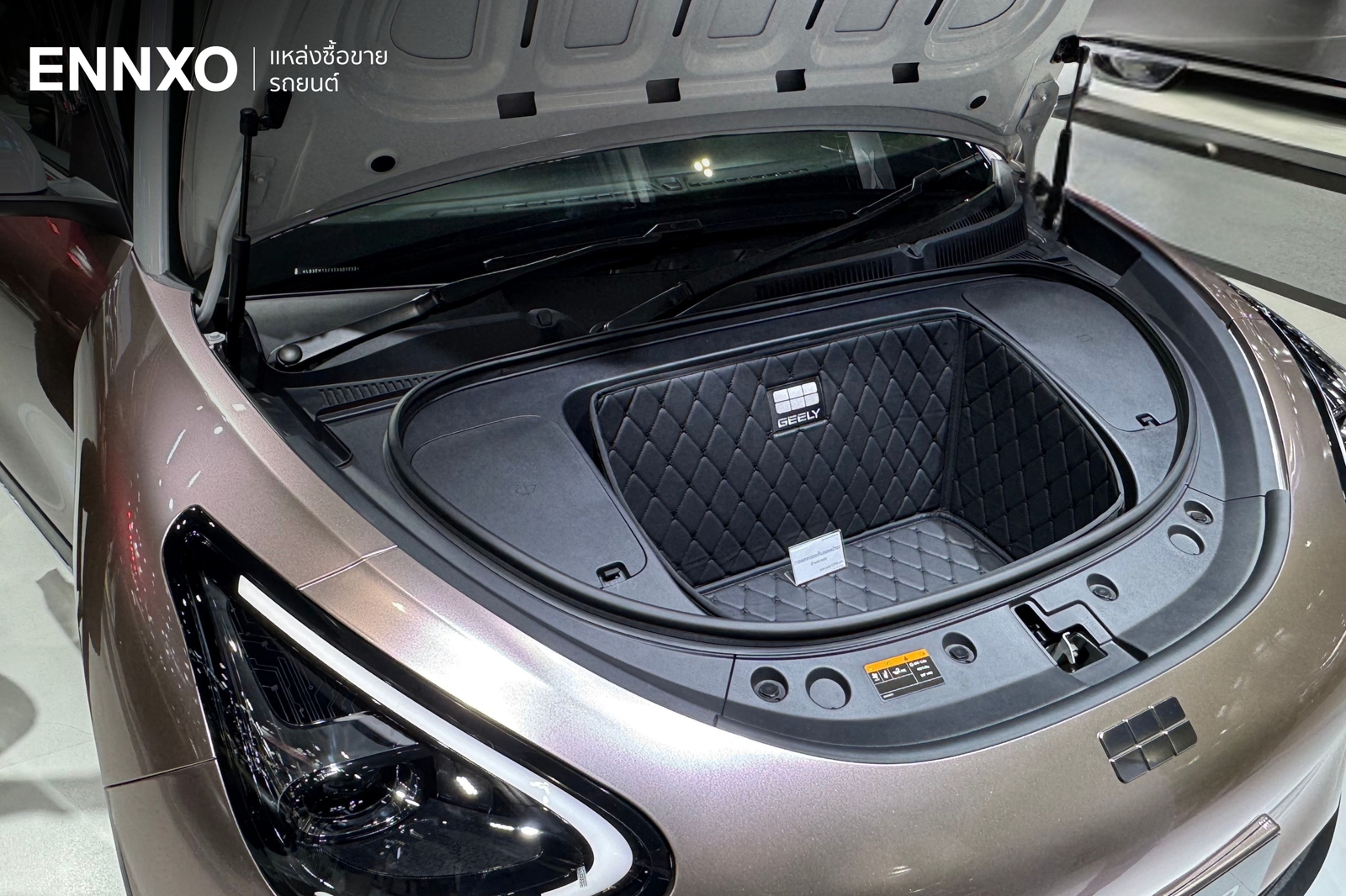 ช่องเก็บของ GEELY EX2 2026