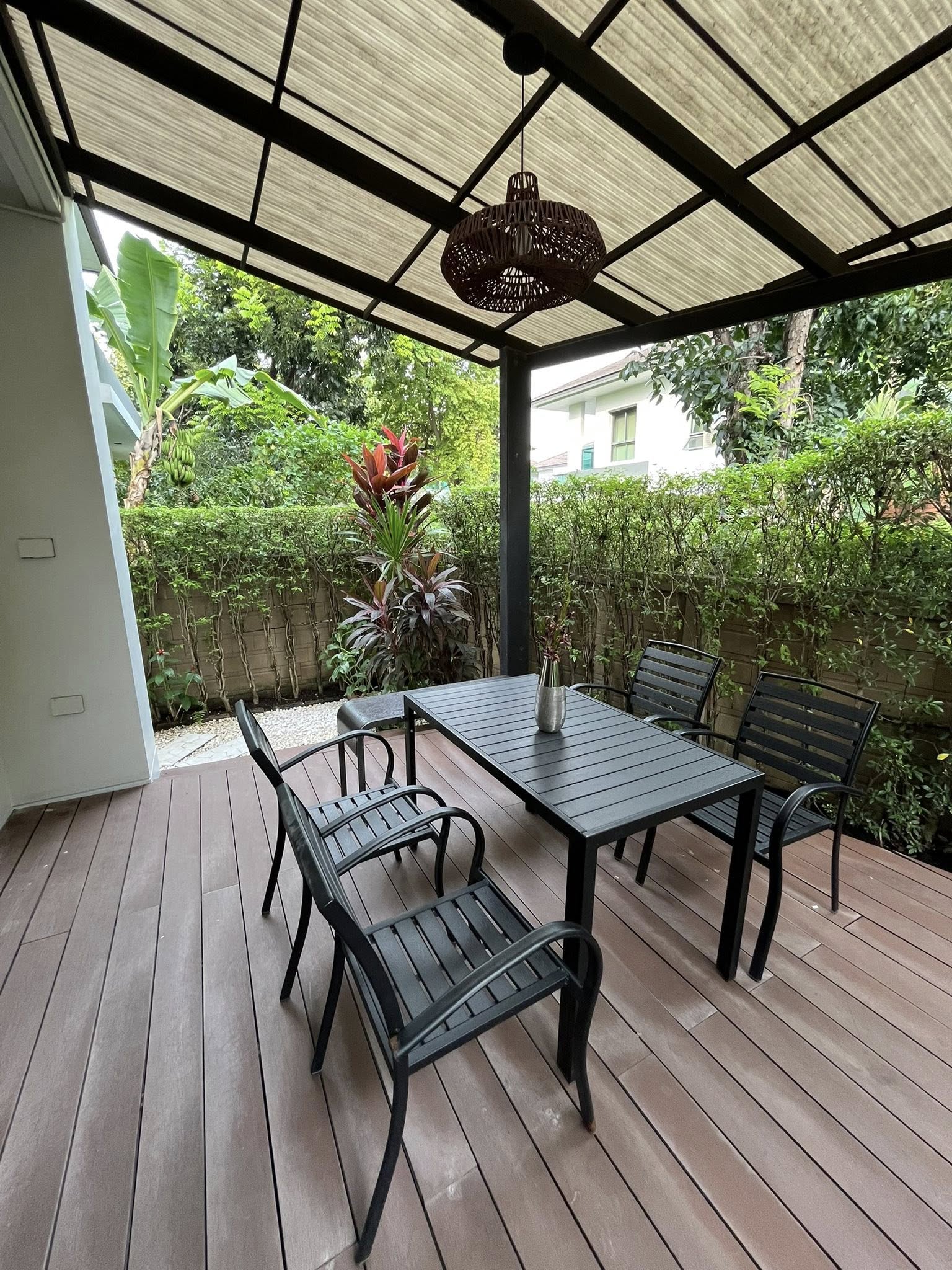 ให้เช่าบ้านเดี่ยว 2 ชั้น หมู่บ้าน เศรษฐสิริ กรุงเทพกรีฑา  รีโนเวทใหม่ทั้งหมด 6