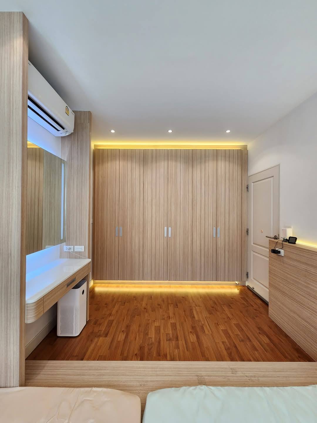 ม.บางกอกบูเลอวาร์ด สาทร-ปิ่นเกล้า 1 20