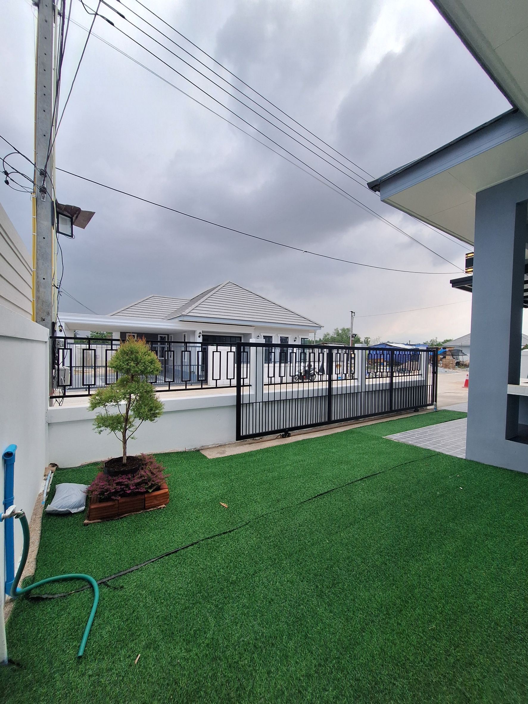 บ้านเดี่ยว 50 ตรว. สร้างใหม่ ชั้นเดียว ย่าน พานทอง-หนองหงษ์ พนัสนิคม 11