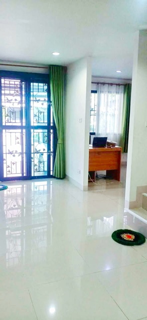 Star Avenue 5 หางดง 1.8 กม.ให้เช่าทาวน์โฮม ฟังก์ชัน 2 นอน 2 น้ำ Big C หางดง 3.6 กม. เชียงใหม่ แยกสะเมิง 1.3 กม. 7