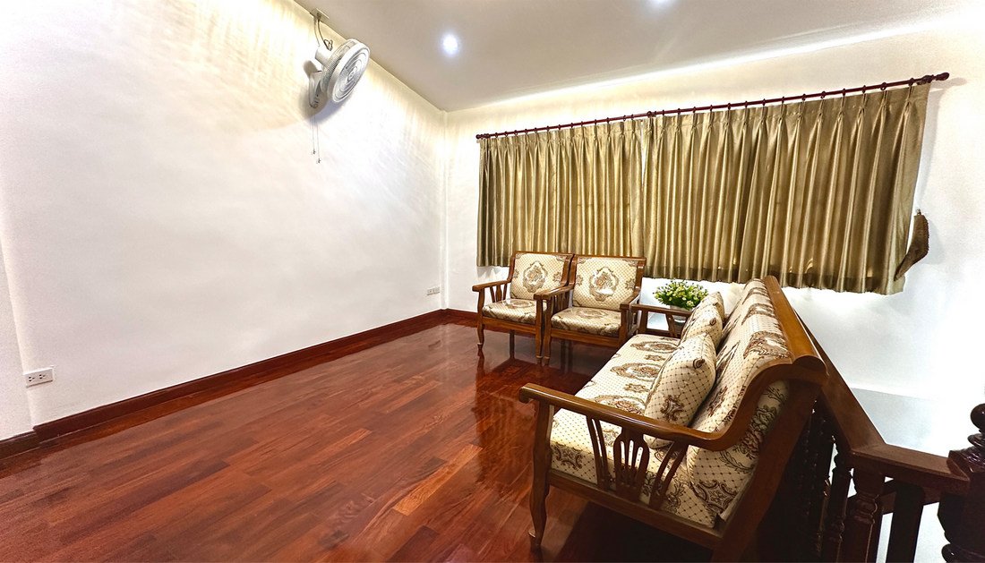 หมู่บ้านรังสิยา อุดมสุข 58 ให้เช่าบ้านเดี่ยวรีโนเวทใหม่ 70 ตารางวา 4 ห้องนอน 4 ห้องน้ำ ตกแต่งครบ ใกล้รถไฟฟ้าสีเหลือง ศรีอุดม 6