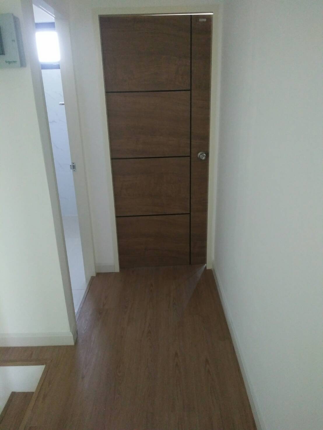 ทาวน์โฮม 2 ชั้น 3 ห้องนอน 3 ห้องน้ำ 12