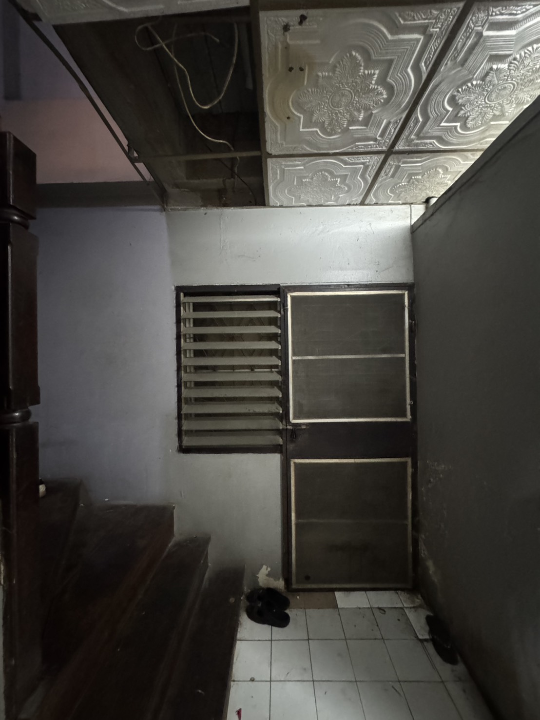 ทาวน์เฮ้าส์ 2 ชั้น ทำเลทอง ใจกลางตลาดสี่มุมเมือง เหมาะสำหรับนักลงทุน ปล่อยเช่าต่อได้ทันที มีรายได้สม่ำเสมอ 14