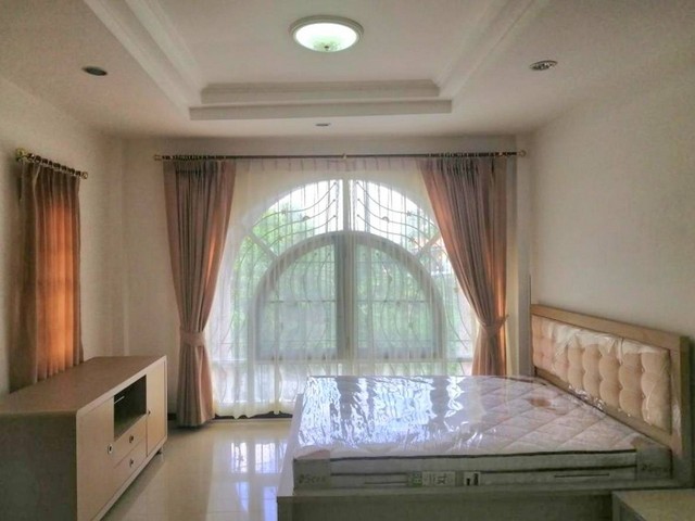 ให้เช่า บ้านเดี่ยว2ชั้น • 60ตรว.อยู่ถนน วัชรพล ใกล้รร.รัตนโกสินทร์ คลองถนน สายไหม 5
