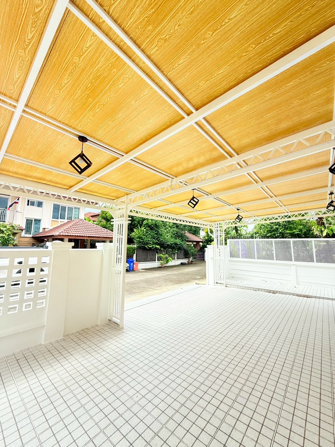 หมู่บ้านคุณาภัทร3         3