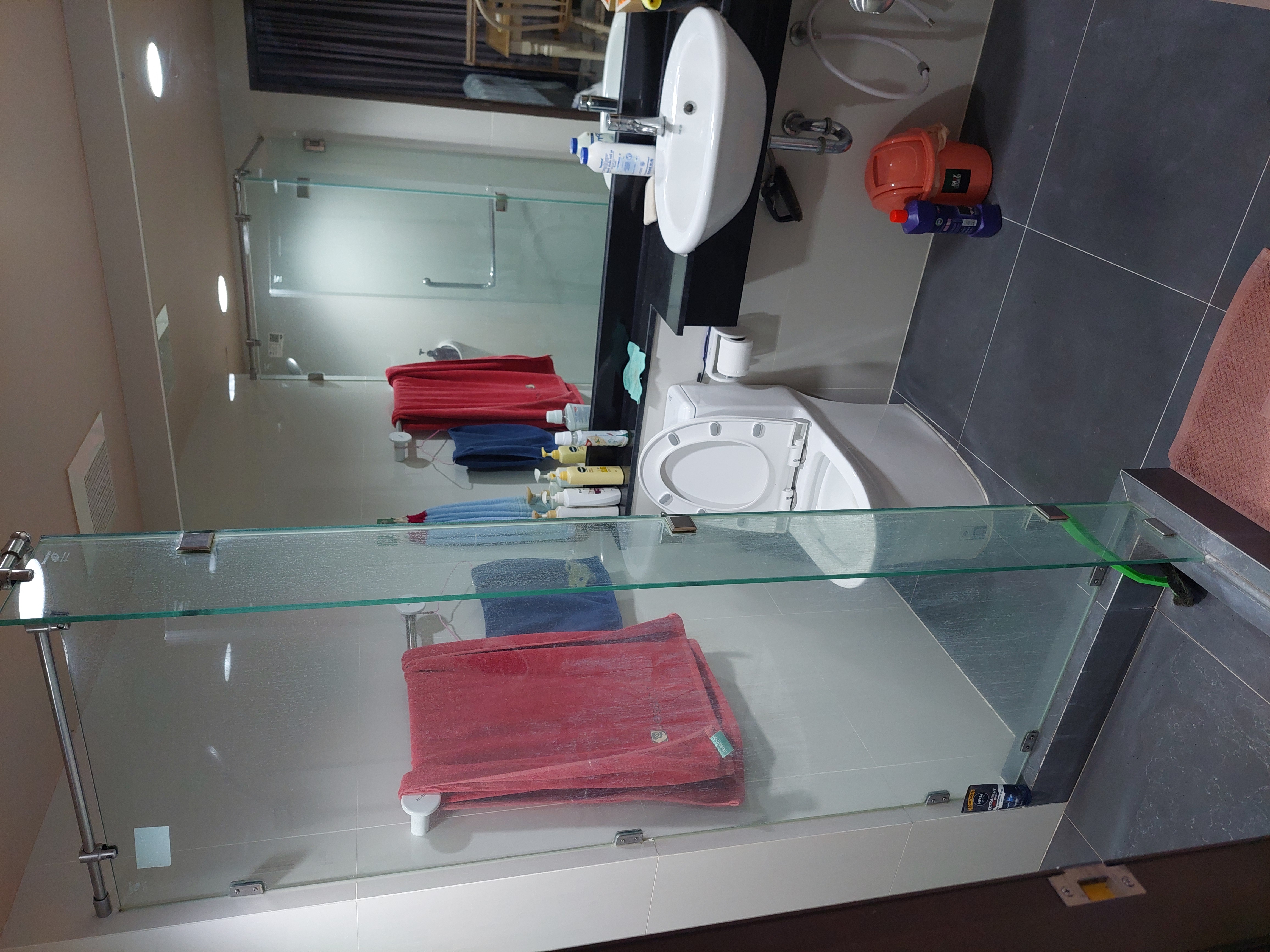 ขายคอนโดชาโตว์ อินทาวน์ 2 ห้องนอน รัชดา 10 9