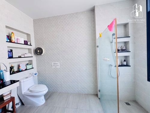 ขายบ้านเดี่ยวหมู่บ้าน “ดิเอ็กซ์คลูซีฟ ปิ่นเกล้า ทวีวัฒนา” ถนนเมน หลังใหญ่ พร้อมห้องอเนกประสงค์ 18