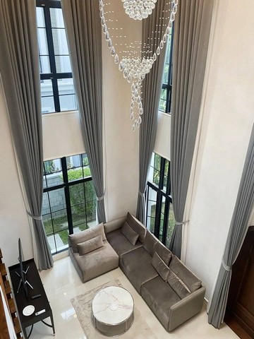 ให้เช่า บ้านหรูพร้อมอยู่ ใกล้ BTS สวนหลวง ร.9 Palazzo Srinakarin บ้านหรู พร้อมอยู่ 3