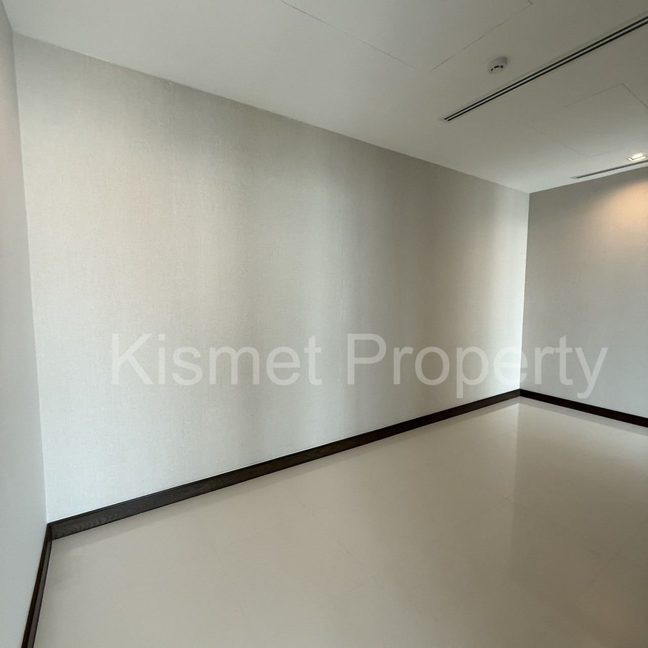 For SALE Q1 Sukhumvit 4beds size 296 sq.m. 15