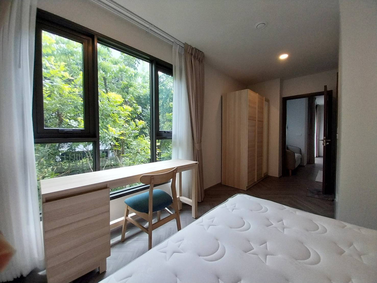 🔥 ให้เช่าคอนโดหรู ใกล้ศิริราช 2 นาที | ห้องมุม 2 นอน 60 ตร.ม. วิวสวน ร่มรื่น 🌿 คอนโดสไตล์ Boutique Hotel ส่วนตัว เงียบสงบ เหมาะพักผ่อน ห้องมุม ชั้น 14