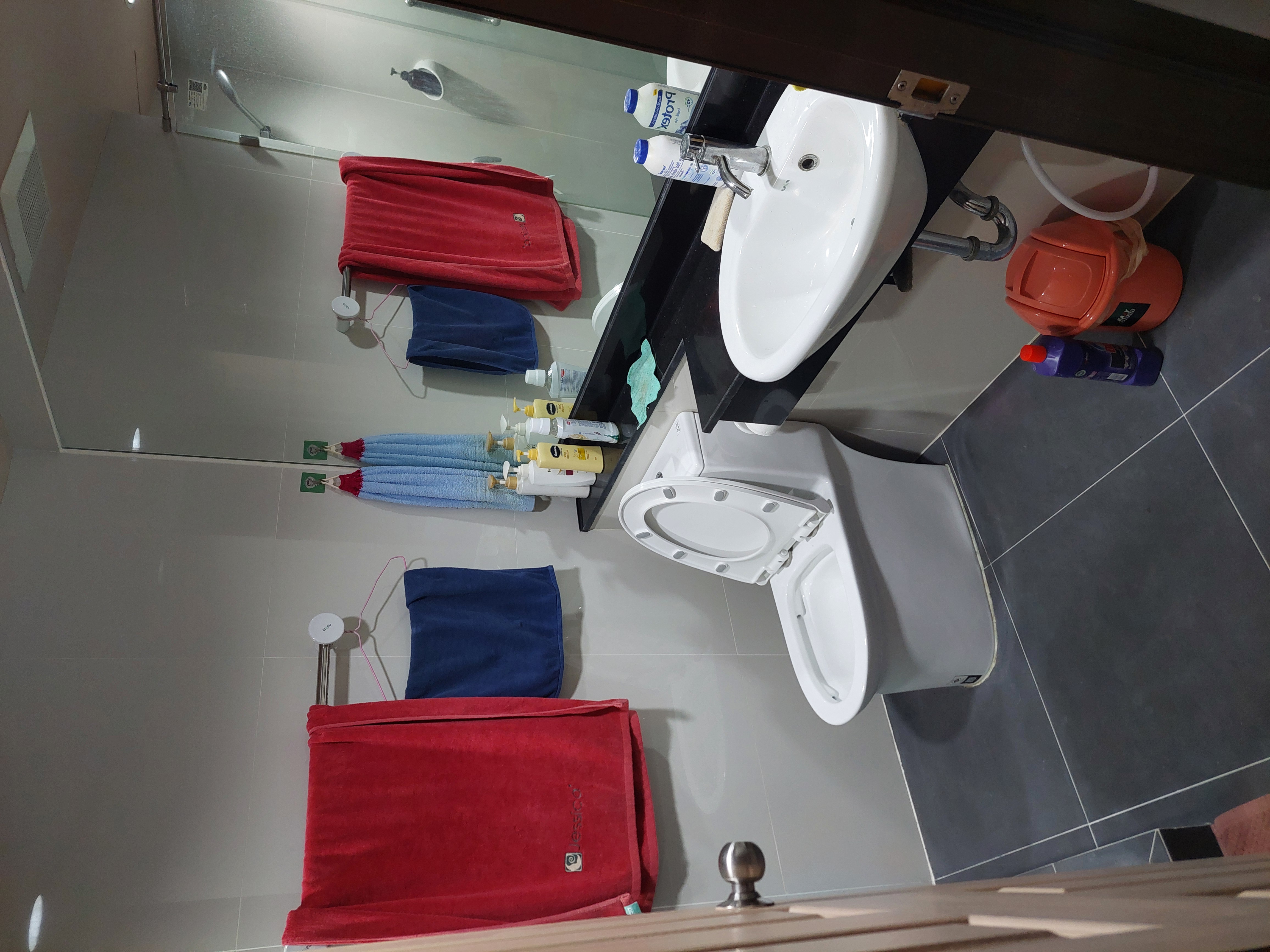 ขายคอนโดชาโตว์ อินทาวน์ 2 ห้องนอน รัชดา 10 5