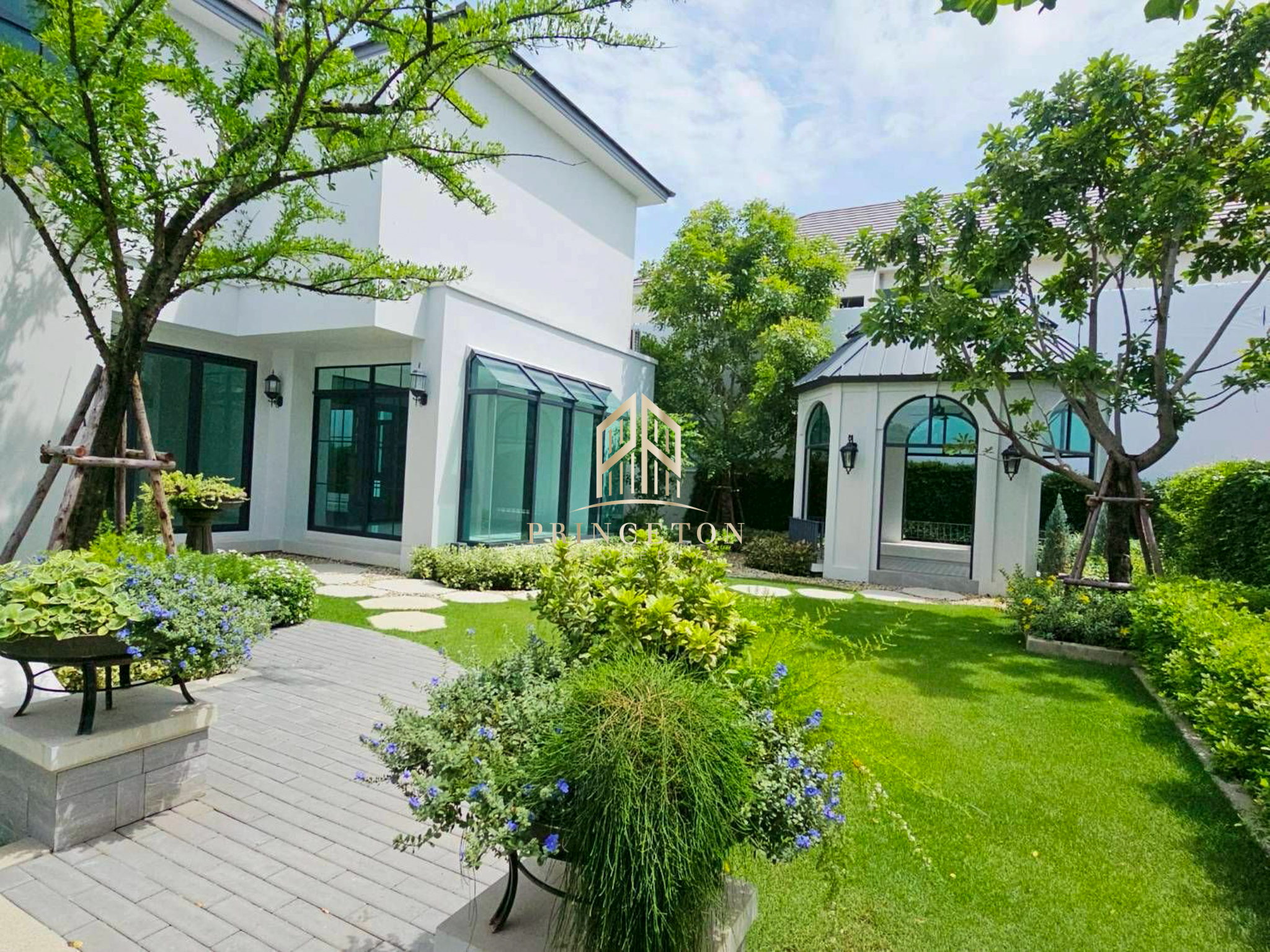 Luxury detached residence Nantawan Bangna KM.15 11
