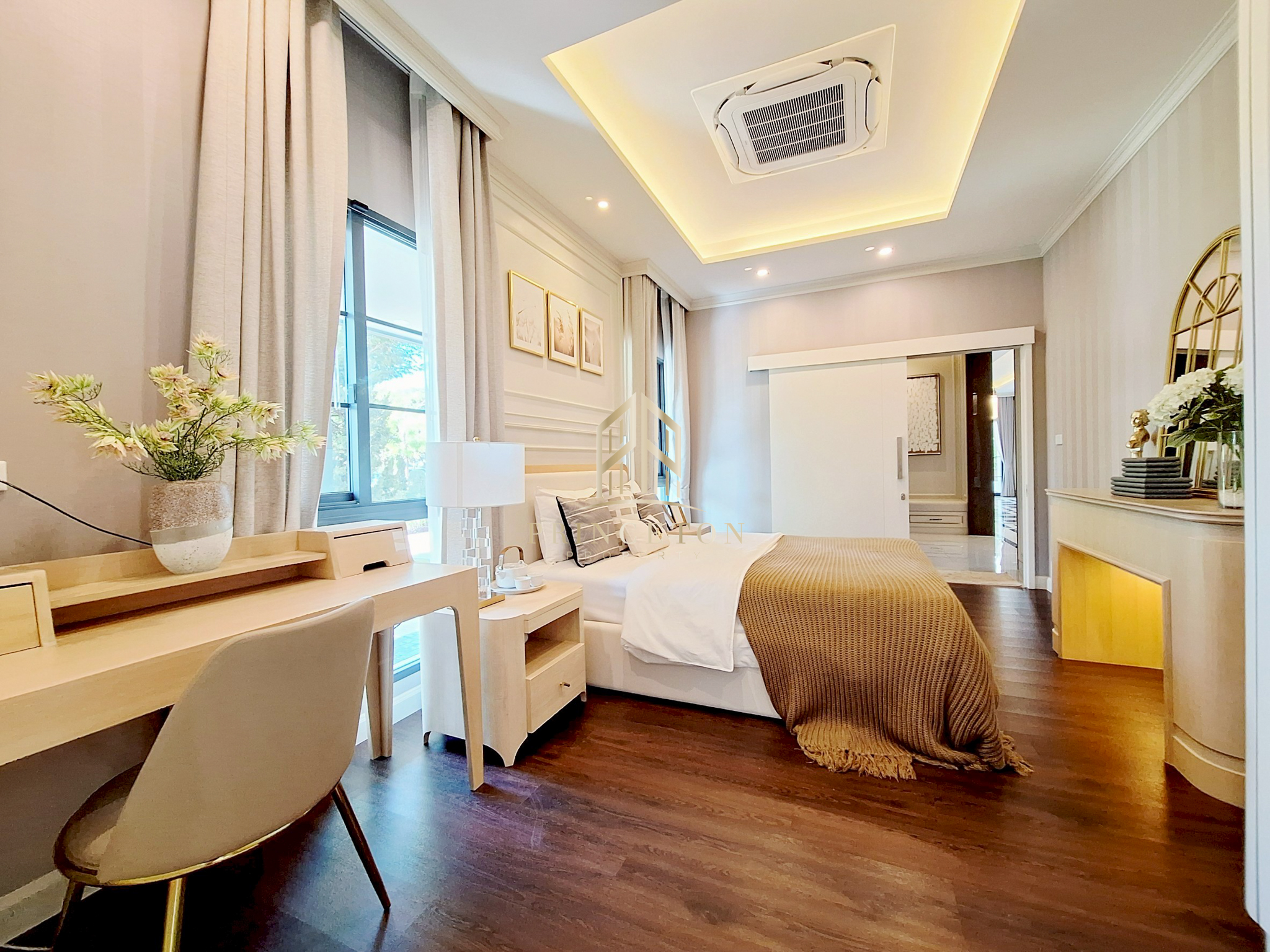Luxury English-Style Detached House – The City Bangna 2 10
