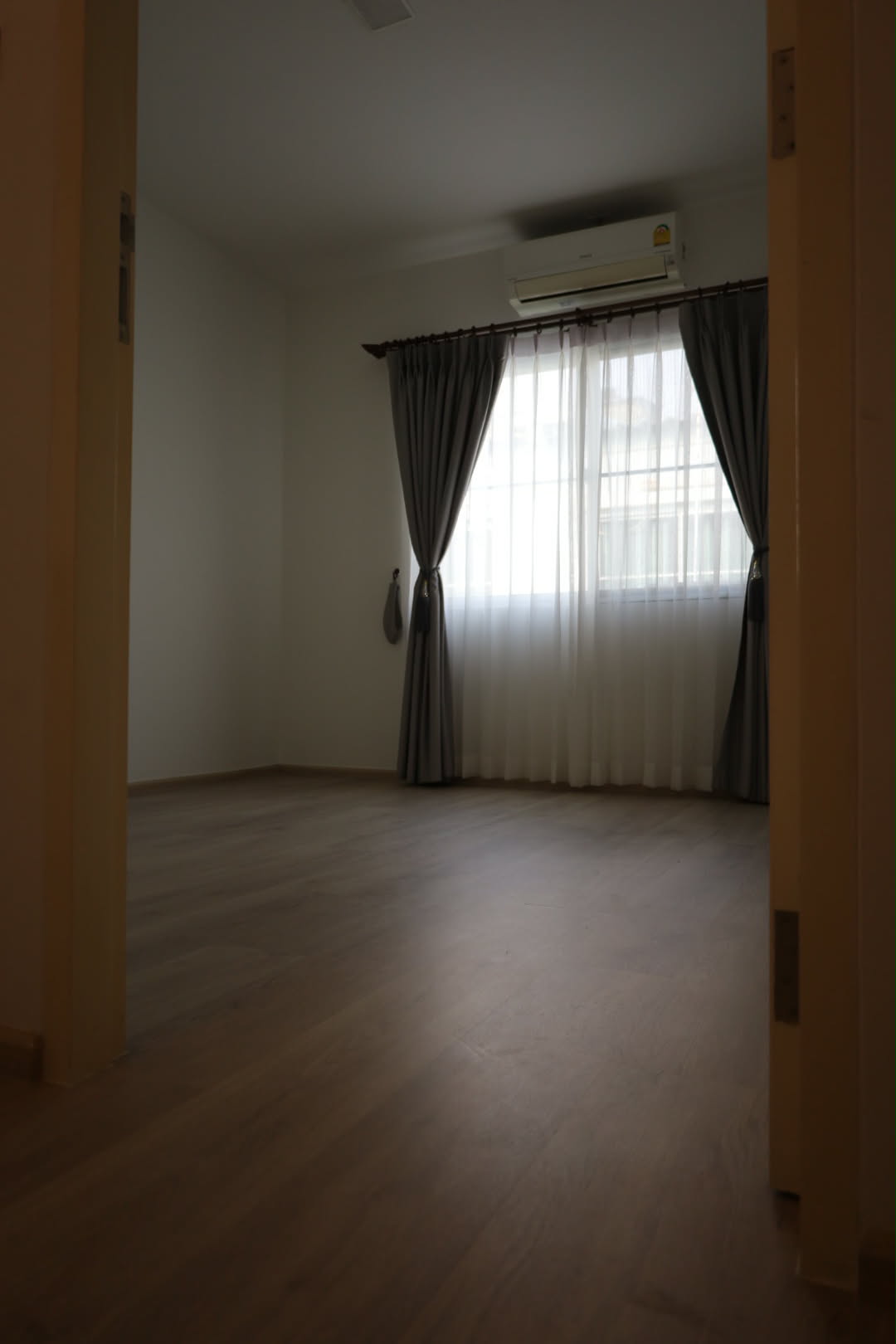 บ้านทาวน์โฮม 2 ช้้น 3 ห้องนอน 2 ห้องน้ำพร้อมเฟอร์นิเจอร์ หน้าบ้านจอรถได้ 2 คัน 5