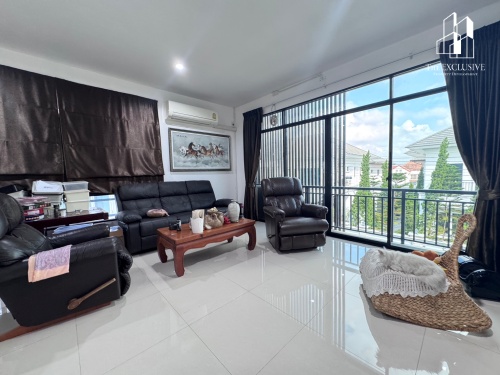 ขายบ้านเดี่ยวหมู่บ้าน “ดิเอ็กซ์คลูซีฟ ปิ่นเกล้า ทวีวัฒนา” ถนนเมน หลังใหญ่ พร้อมห้องอเนกประสงค์ 17