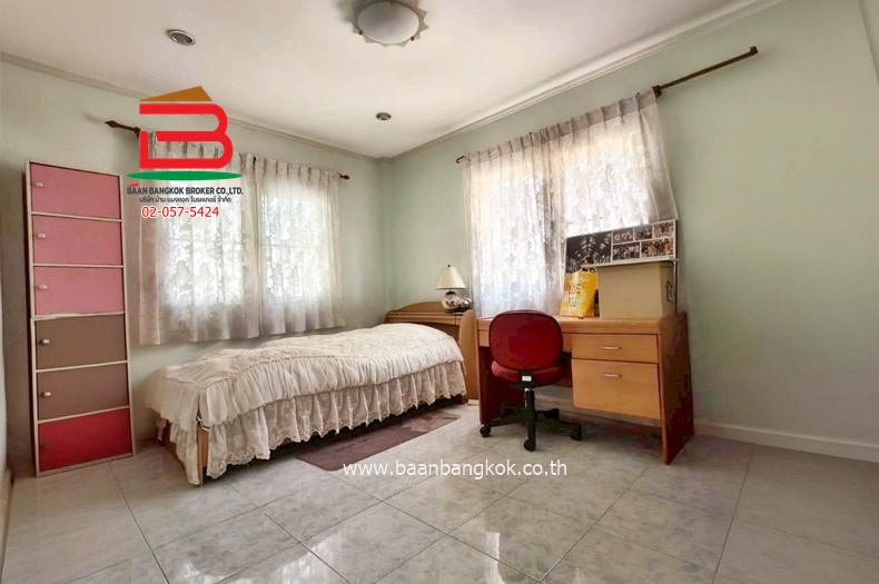 บ้านเดี่ยว เนื้อที่ 58.8 ตร.ว. หมู่บ้าน ซิลค์ วิลเลจ (สายไหม 54) ใกล้ปตท.สายไหม 56 ถนนสายไหม แขวงสายไหม เขตสายไหม 8