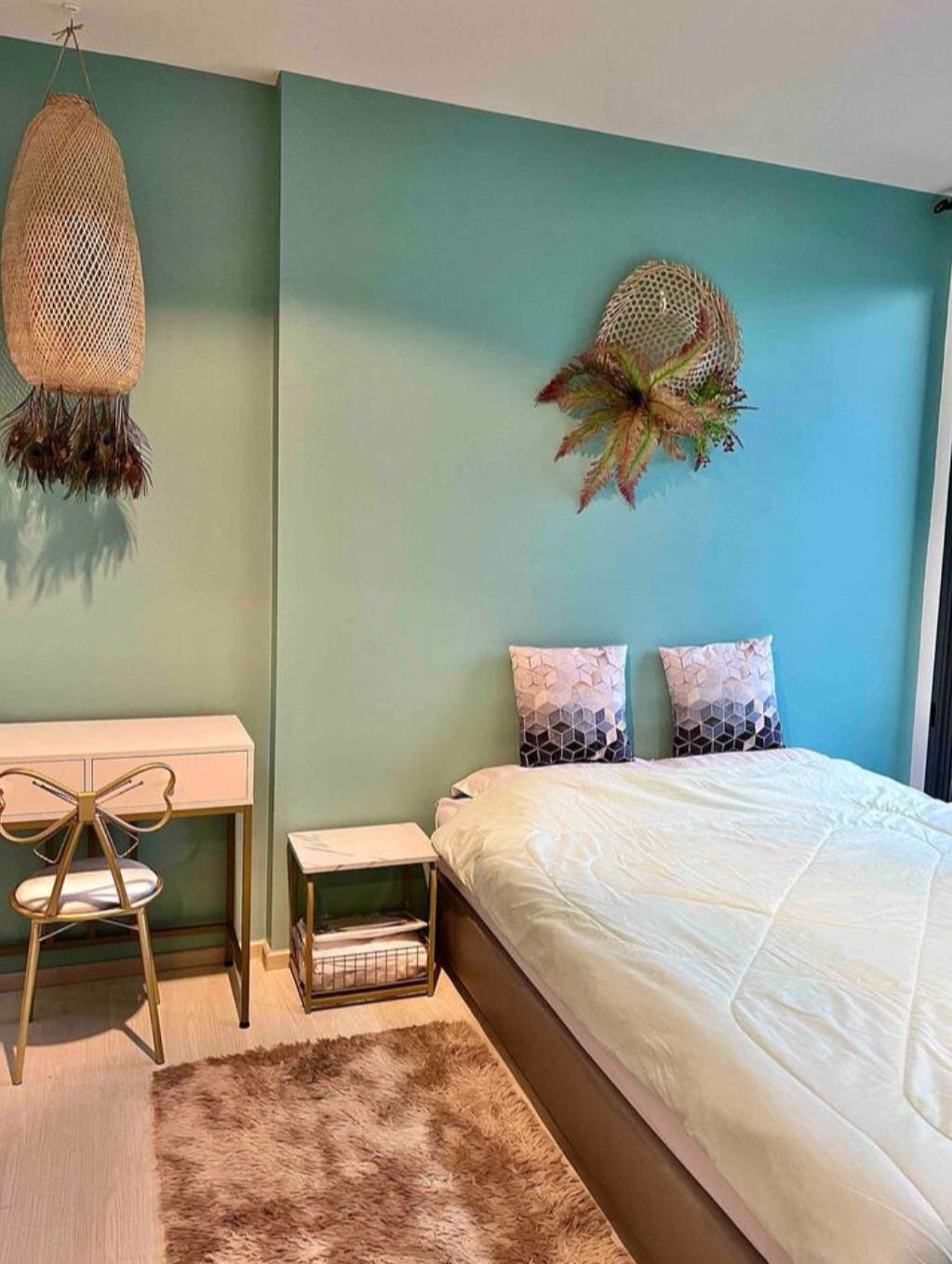 Rhythm Sukhumvit 42 Condominium 6