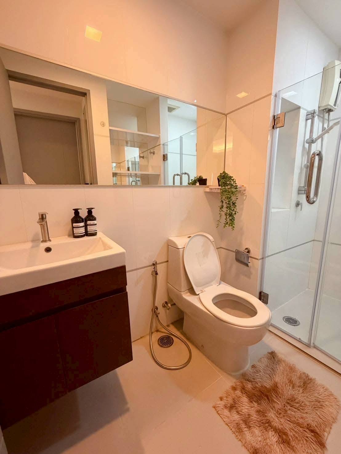 True Thonglor condo ( ทรู ทองหล่อ คอนโด) 8