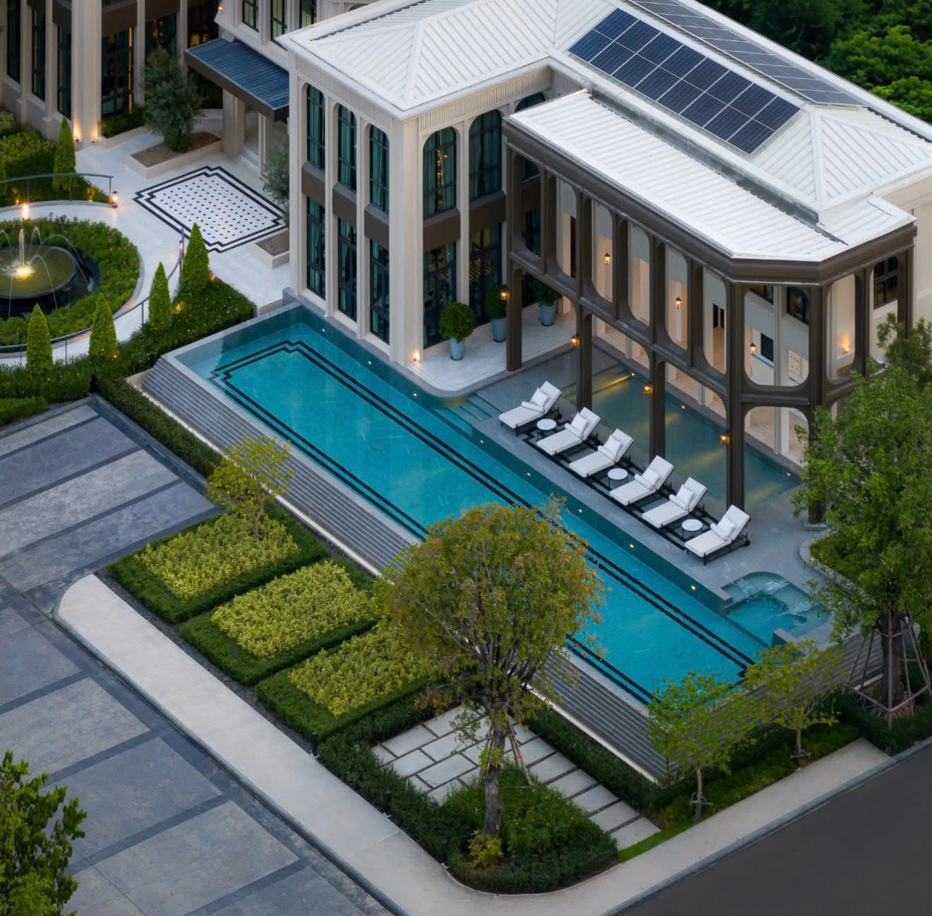 Luxury house for sale, ready to move in. New Krungthep Kreetha Zone 4