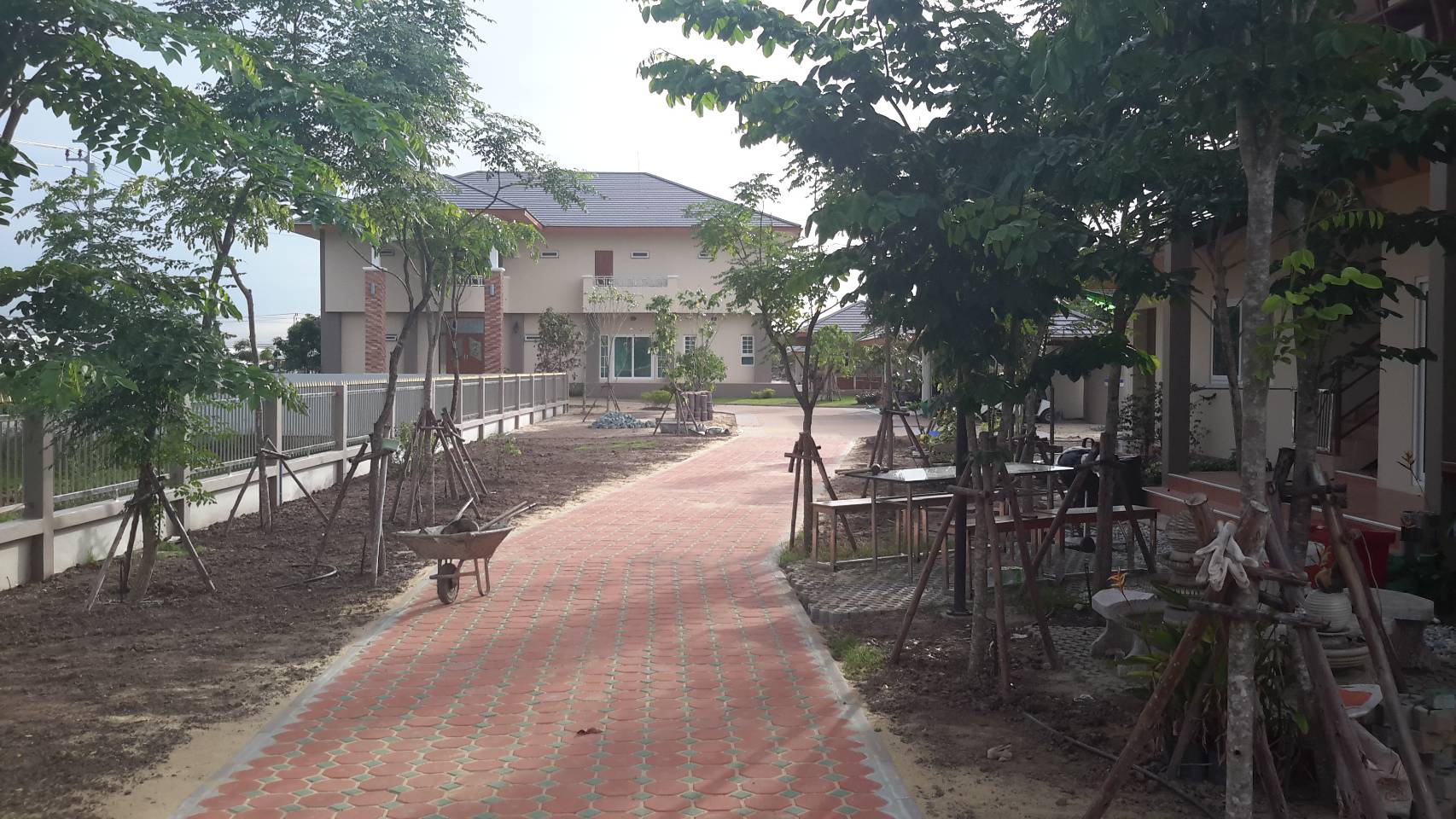 บ้านเดี่ยวทย่านหทัยราษฎร์ 8