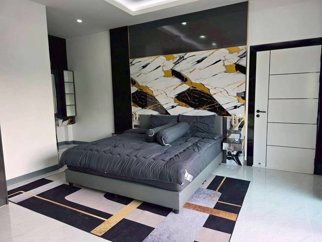 บ้านเช่าในพัทยาราคา 150,000 บาทต่อเดือน 3