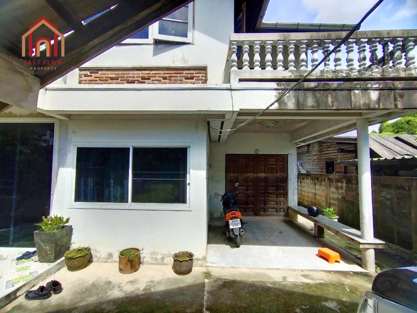 ขายลดราคาบ้านเดี่ยว ใกล้ Crystal SB ราชพฤกษ์ ชอยลุงหวอด ถนนกรุงนนท์-จงถนอม มหาสวัสดิ์ บางกรอย นนทบุรี บ้านร่มรื่นพื้นที่กว้างโปร่งโล่งสบาย MKD 4