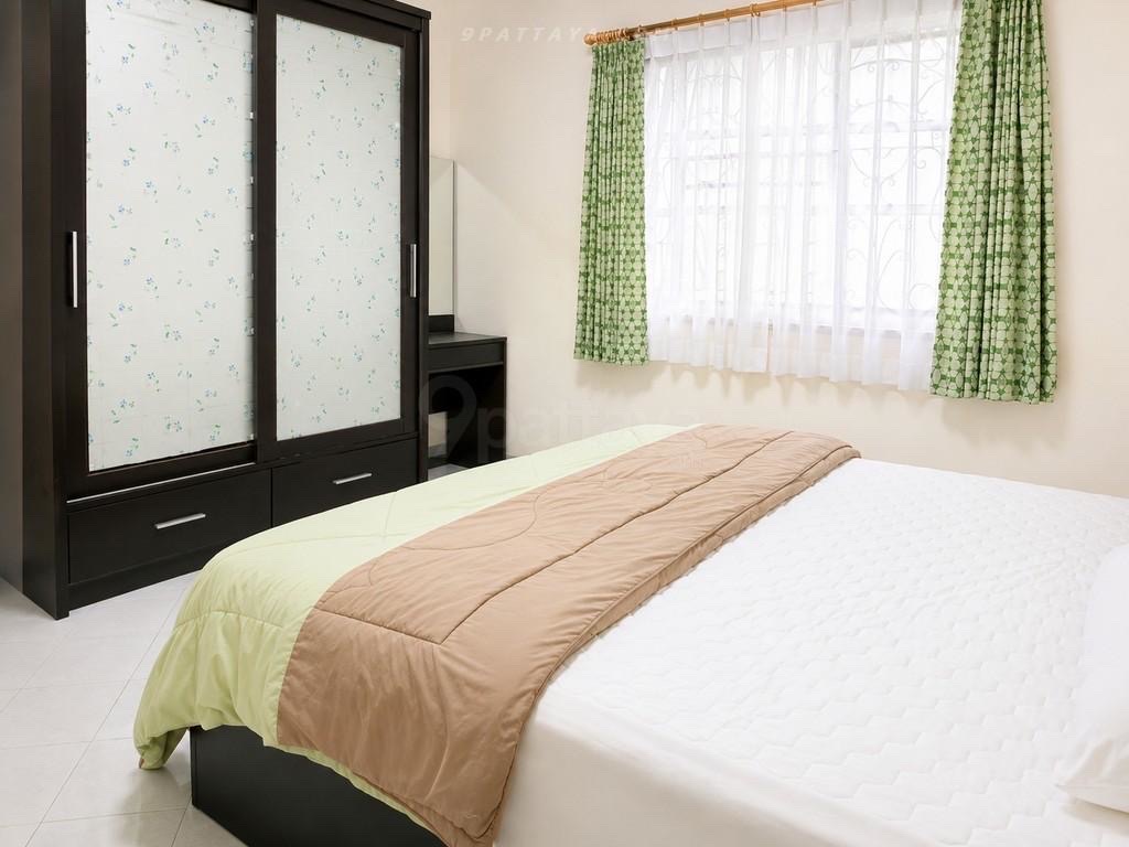 For Rent — Single House at Baan Chalita 1, PattayaSpacious single house for rent at Baan Chalita 1. Suitable for family living, long-term residence 4