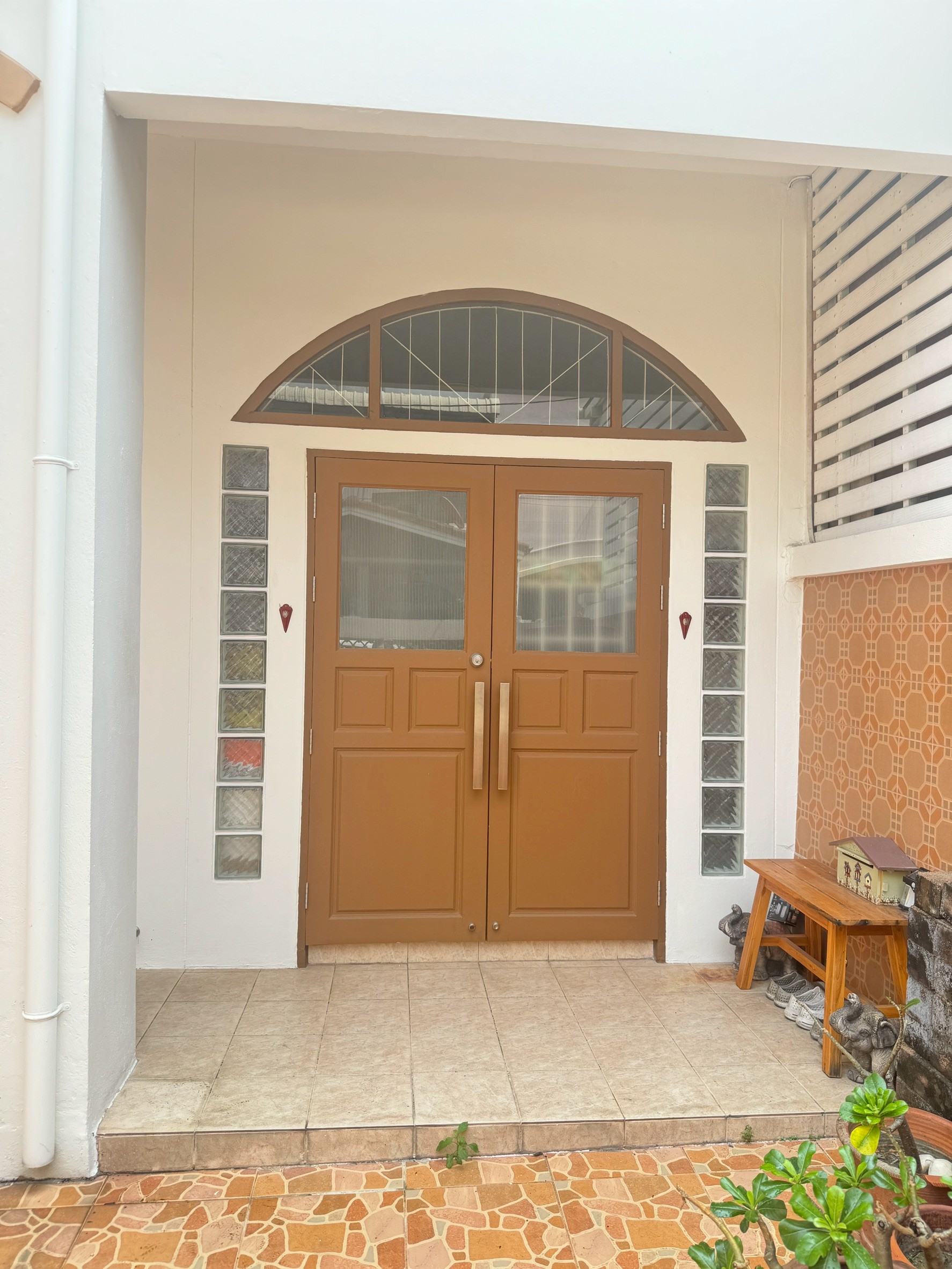 บ้านทาวน์โฮม3ชั้น ย่านท่าพระ 3