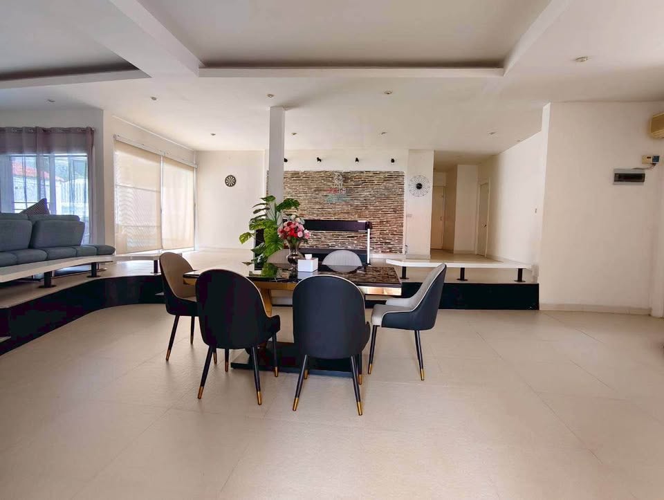 Luxury Pool Villa For Rent Pattaya Hill Village 2 7