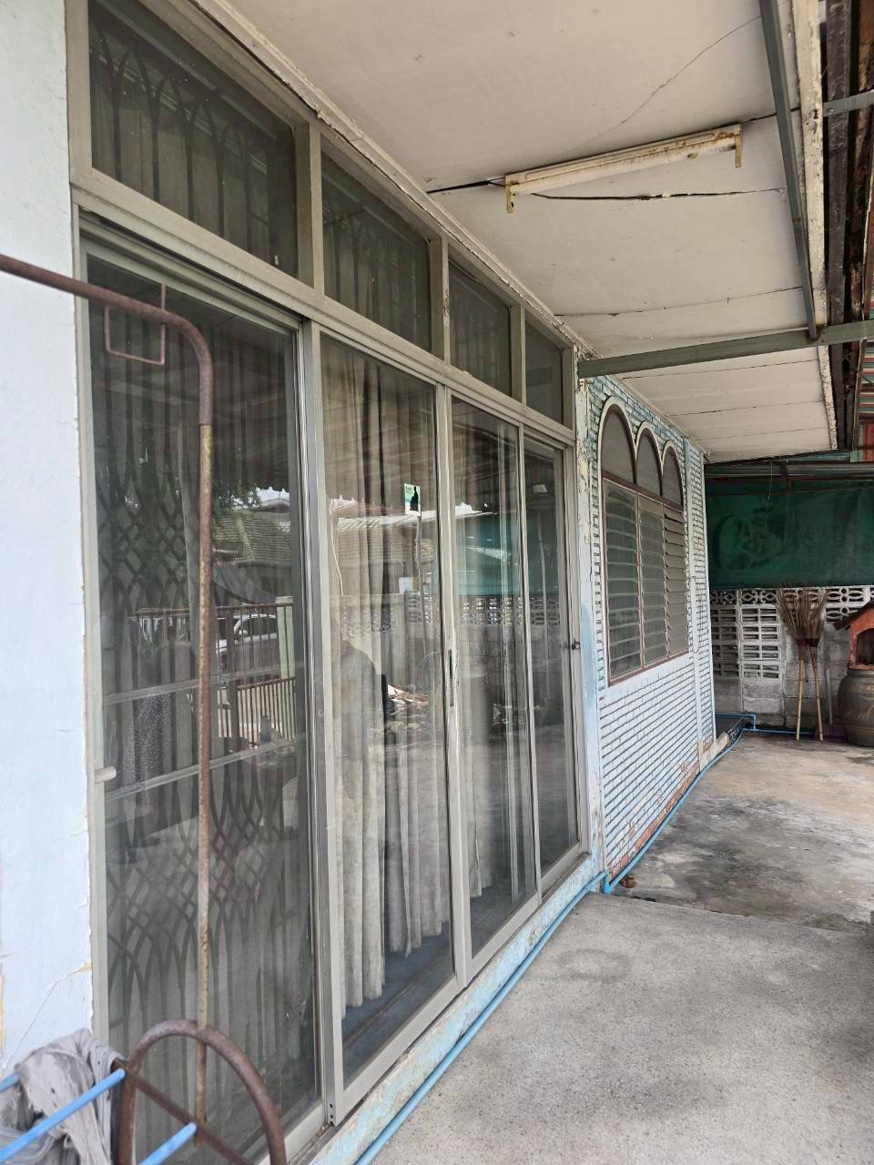 บ้านพร้อมที่ดิน ซอยนวมินทร์ 26 8