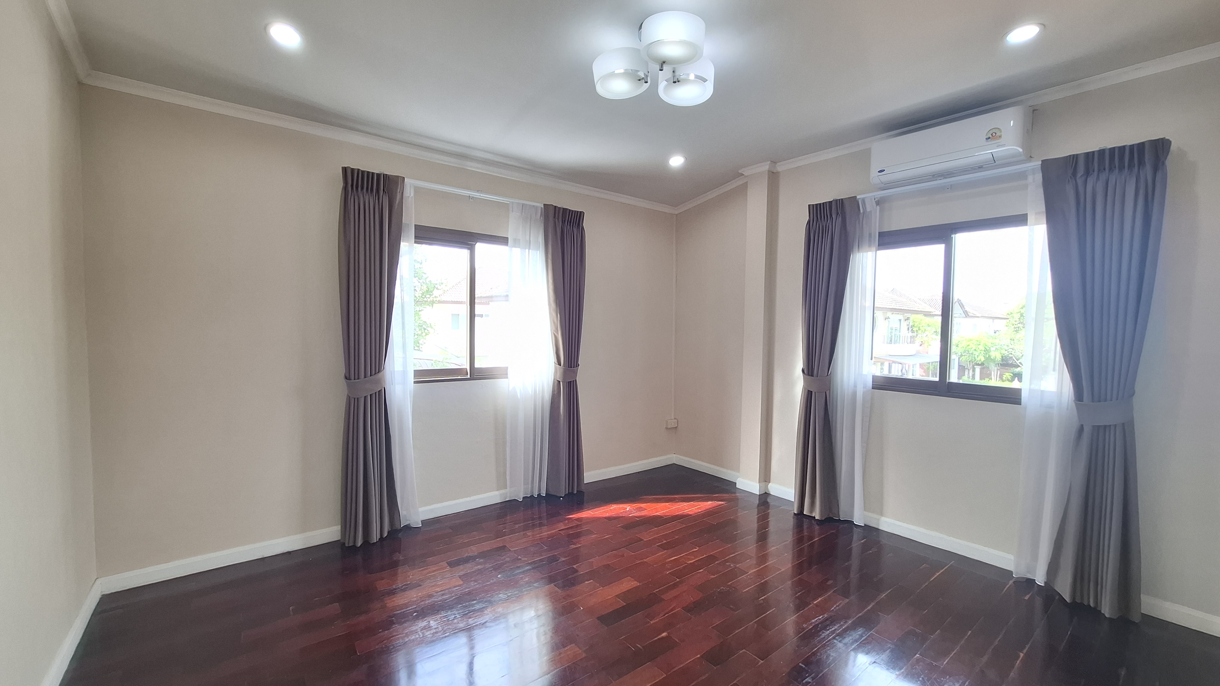 ขายบ้านหน้าสวน ศุภาลัย สุวรรณภูมิ ทำเลดีสุด ในพื้นที่ลาดกระบัง 9