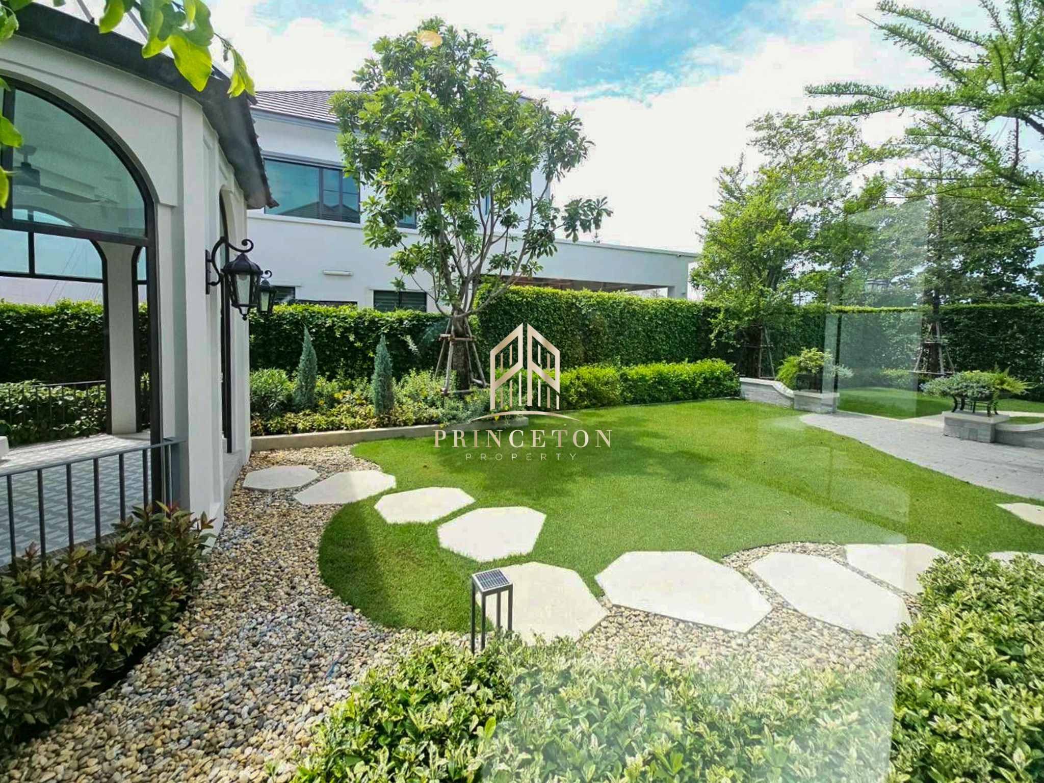 Luxury detached residence Nantawan Bangna KM.15 9