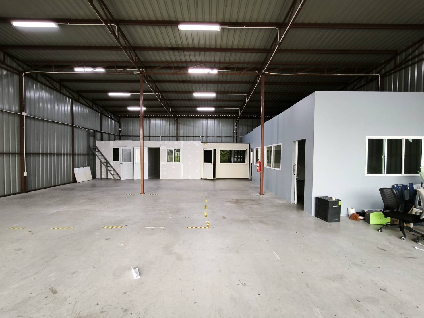ให้เช่าโกดัง Warehouse คลังสินค้า สนามบินน้ำ นนทบุรี 6