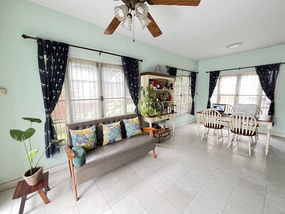 ขายบ้านแฝด พร้อมเฟอร์ หมู่บ้านพฤกษา17 ลำลูกกา คลอง3 8