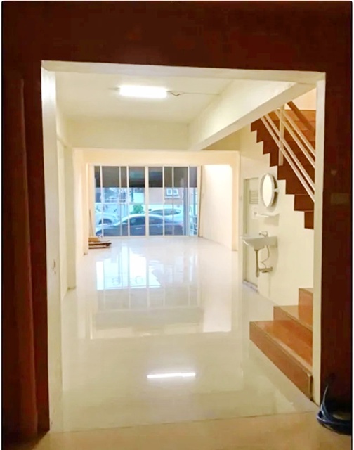 ให้เช่าอาคารพาณิชย์ 4ชั้น 24ตร.วา. 404ตร.ม. ถ.นวมินทร์46-54 3น้ำ MRTคลองบ้านม้า 3.2กม. 3นอน 3