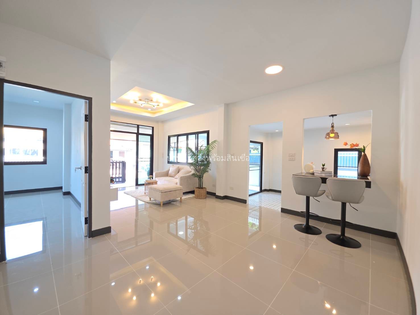 หมู่บ้านซื่อตรง ถนนสุวินทวงศ์ 29 9