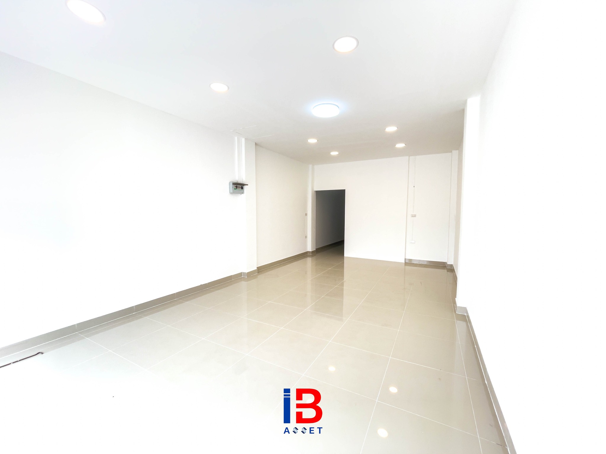 ตึกพาณิชย์ 3 ชั้น ไร่ขิง 26 รีโนเวทใหม่ ทำเลติดถนนใหญ่ 18