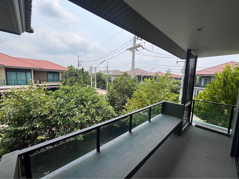 บ้านเดี่ยวให้เช่า ลำลูกกา คลอง 5 4ห้องนอน 6ห้องน้ำ 8