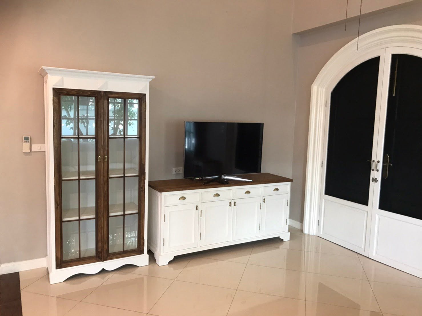 ให้เช่าบ้านเดี่ยว3ชั้น หลังใหญ่ สไตล์ยุโรป  Fantasia Villa 3  International Village วิวสระว่ายน้ำ 12