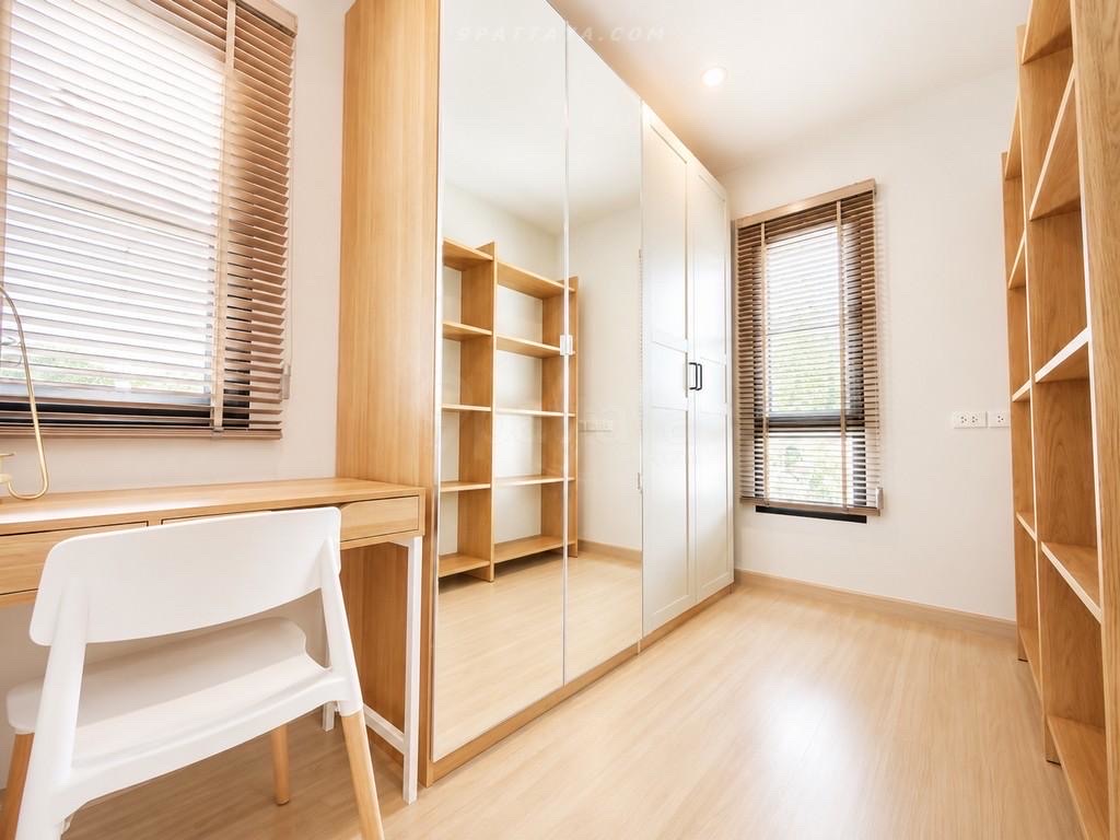 For Rent — Fully Furnished House at Supalai Palm View Sukhumvit-Rong PoBeautiful semi-detached house for rent at Supalai Palm View Sukhumvit-Rong Po 11