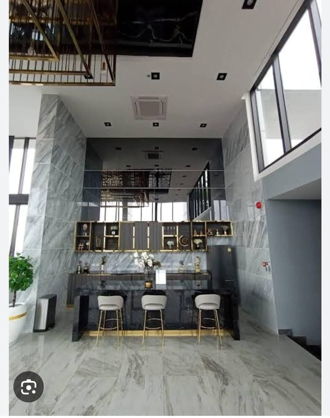 คอนโด ใกล้ทองหล่อเอกมัย 19