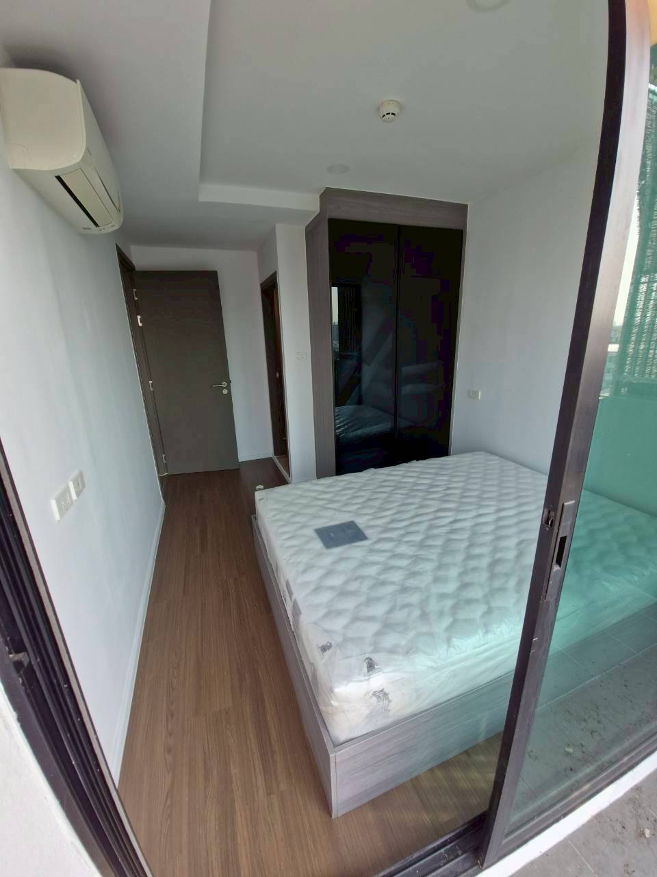 คอนโด ดิออริจิ้น รัชดา–ลาดพร้าว (The Origin Ratchada–Ladprao) ทำเลศักยภาพ พร้อมอยู่! ชั้น 8 ห้องมุม วิวดีสุด ติด MRT ลาดพร้าว+ สายสีเหลือง 17